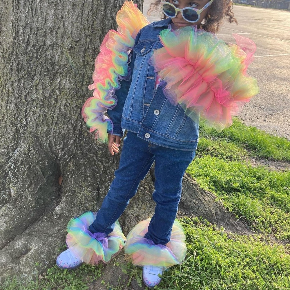 4 pair of Jeans 1 Jean Jacket 1 pair of Socks